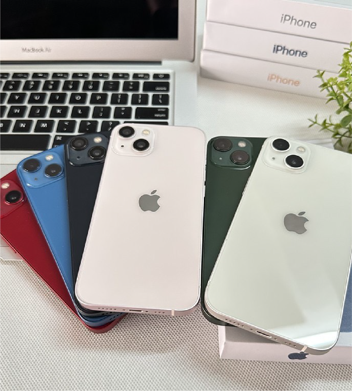 iPhone 13